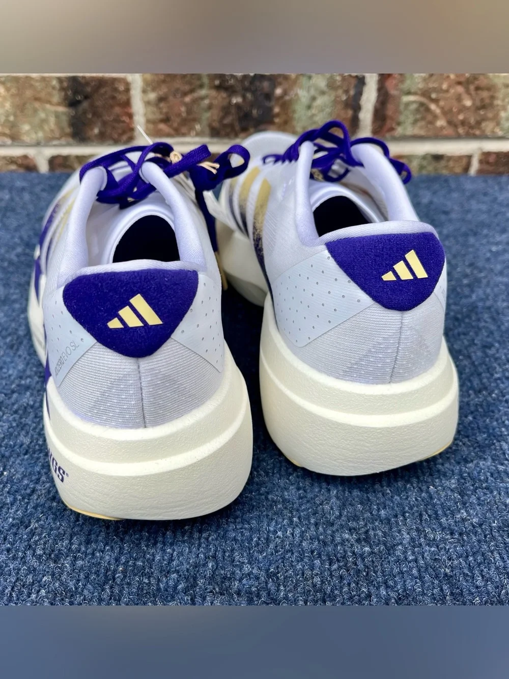 Adidas Adizero EVO SL Washington Huskies Shoes Men Size 7 Women Size 8 New w/tag - Picture 11 of 14